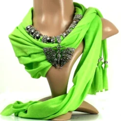 Echarpe Verte Avec Papillon & Strass -Truc Chic Soldes Magasin echarpe verte avec papillon strass 3